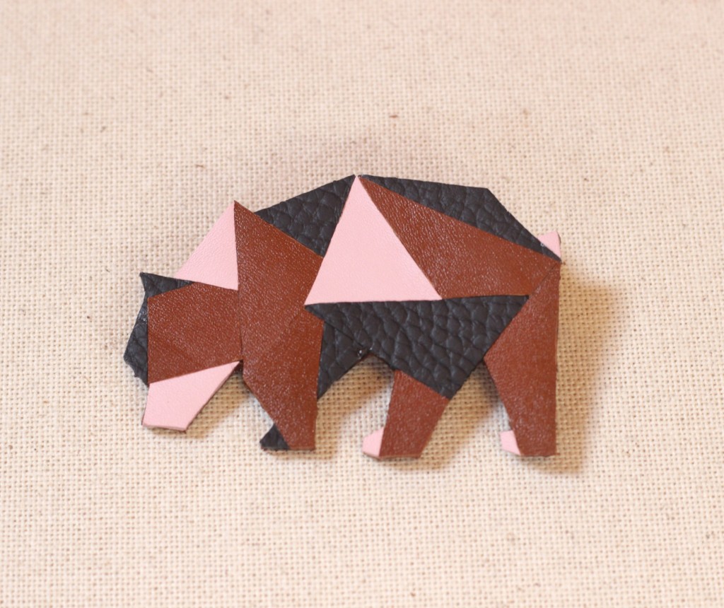 Ourserie.com - liste d'envies #15 - broche origami ours